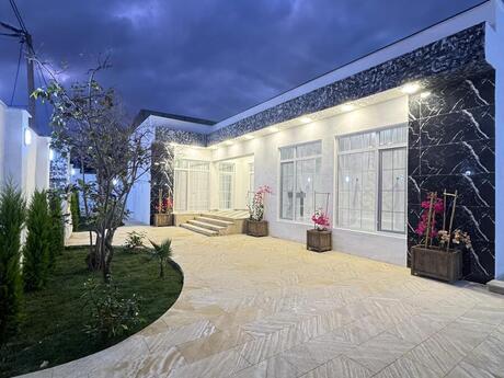 5 otaqlı həyət evi/bağ evi - Şüvəlan q. - 220 m²