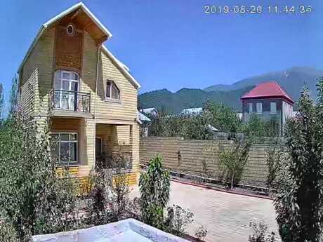6 otaqlı həyət evi/bağ evi - İsmayıllı - 200 m²