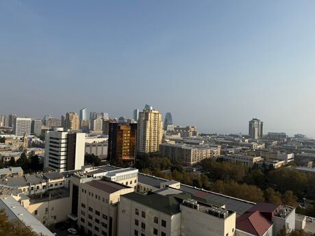 4 otaqlı yeni tikili - 28 May m. - 198 m²