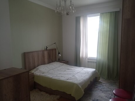 5 otaqlı həyət evi/bağ evi - Sea Breeze q. - 220 m²