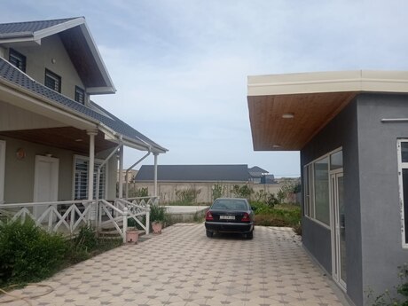 5 otaqlı həyət evi/bağ evi - Sea Breeze q. - 220 m²