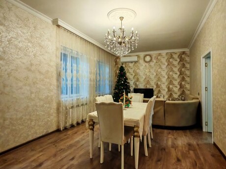 4 otaqlı həyət evi/bağ evi - Biləcəri q. - 100 m²