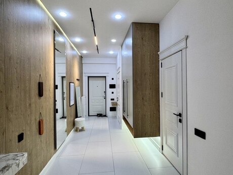 3-комн. новостройка - м. Нариман Нариманов - 118 м²