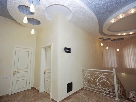 6-комн. дом/дача - пос. Шувеляны - 400 м²