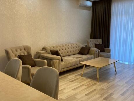 Kirayə 4 otaqlı mənzil, 180 m², Grand Hayat: 2 200 ₼/ay 3