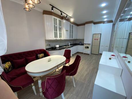 3 otaqlı yeni tikili - Kubinka q. - 110 m²