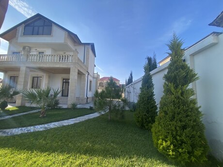 5-комн. дом/дача - пос. Шувеляны - 250 м²