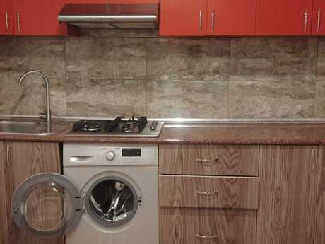 1 otaqlı həyət evi/bağ evi - Əhmədli m. - 40 m²