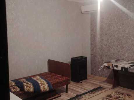 1 otaqlı həyət evi/bağ evi - Əhmədli m. - 40 m²