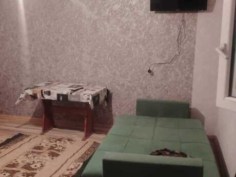 1 otaqlı həyət evi/bağ evi - Əhmədli m. - 40 m²