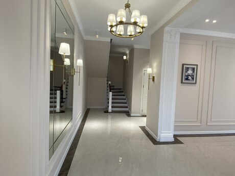 4 otaqlı həyət evi/bağ evi - Şüvəlan q. - 180 m²