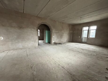 5 otaqlı həyət evi, 260 m², Neftçilər: 700 000 ₼ 3