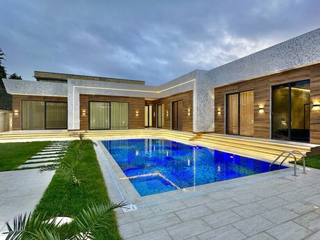 5 otaqlı həyət evi/bağ evi - Mərdəkan q. - 250 m²