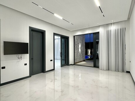 5 otaqlı həyət evi/bağ evi - Mərdəkan q. - 250 m²