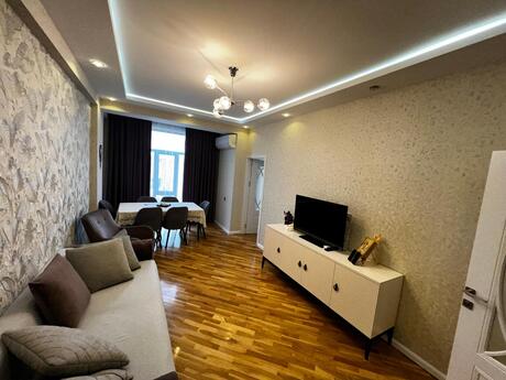 3 otaqlı mənzil, 87 m², Neftçilər: 257 000 ₼ 2