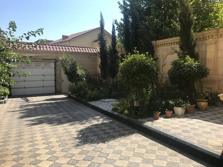 9 otaqlı həyət evi/bağ evi - Biləcəri q. - 671 m²