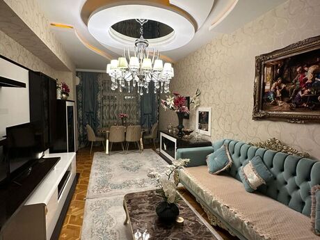 Elan №5290086 - Bakı, Şah İsmayıl Xətai m., 3 otaqlı, 93 m², 10/16 mərtəbə