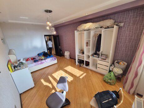 3 otaqlı mənzil, 168 m², Nizami: 410 000 ₼ 2