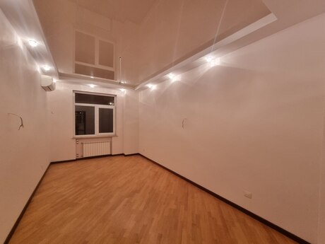3 otaqlı yeni tikili - Elmlər Akademiyası m. - 140 m²