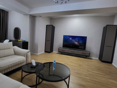 2 otaqlı yeni tikili - Bayıl q. - 82 m²