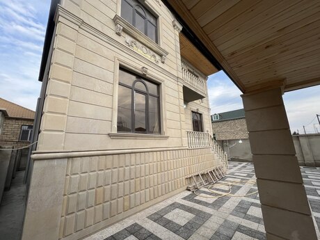 House with Garden, Villa For Sale