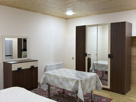 1 otaqlı köhnə tikili - Elmlər Akademiyası m. - 35 m²