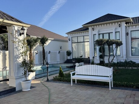 5 otaqlı həyət evi/bağ evi - Mərdəkan q. - 230 m²