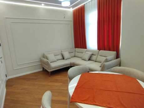 2 otaqlı yeni tikili - Şah İsmayıl Xətai m. - 75 m²