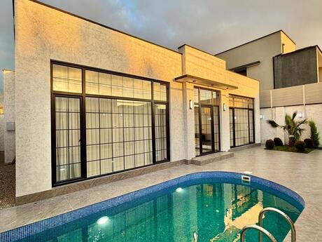 4 otaqlı həyət evi/bağ evi - Mərdəkan q. - 150 m²