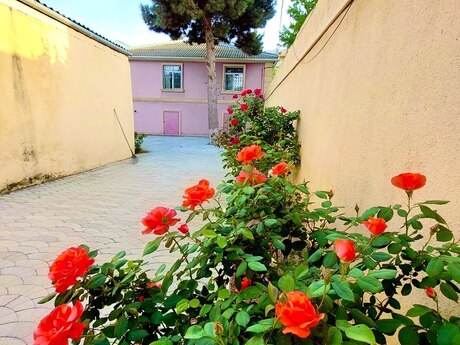 4-комн. дом/дача - м. Кара Караев - 120 м²