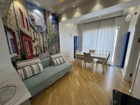 4 otaqlı yeni tikili - Şah İsmayıl Xətai m. - 67 m²