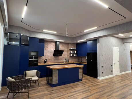 Kirayə 4 otaqlı mənzil, 210 m², Ağ şəhər: 2 700 ₼/ay 5