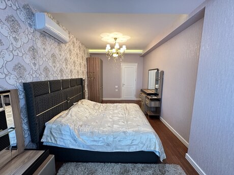 4-room apartment, 180 m², 8 Noyabr: 520 000 ₼ 4
