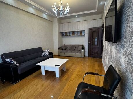 1 otaqlı yeni tikili - Azadlıq Prospekti m. - 50 m²