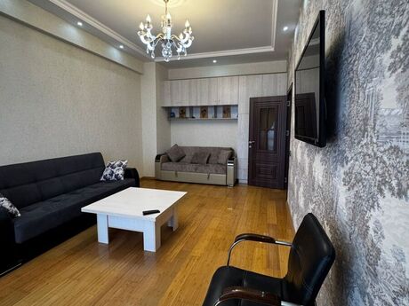 1 otaqlı yeni tikili - Azadlıq Prospekti m. - 50 m²