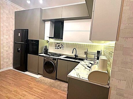 3-room apartment, 110 m², Triumph Palace: 363 000 ₼ 5