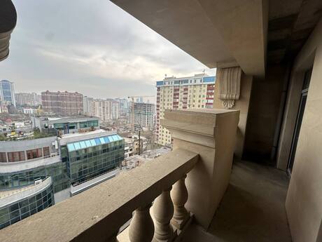 4 otaqlı yeni tikili - Nizami m. - 211 m²