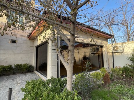 6-комн. дом/дача - пос. Мардакан - 400 м²