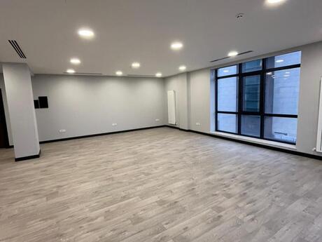 2-комн. офис - м. Нариман Нариманов - 130 м²