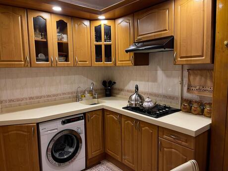 5 otaqlı köhnə tikili - Qara Qarayev m. - 120 m²