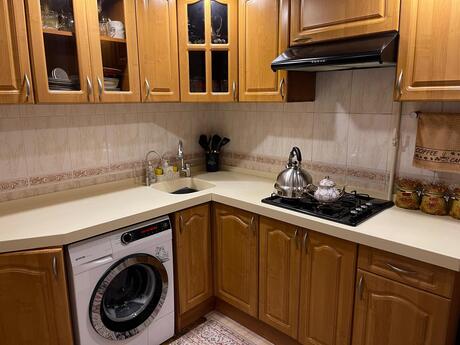 5 otaqlı köhnə tikili - Qara Qarayev m. - 120 m²