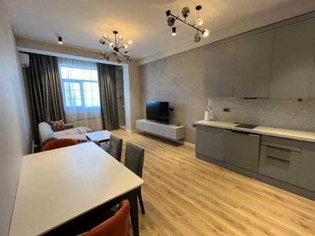 Elan №5758638 - Bakı, Elmlər Akademiyası m., 2 otaqlı, 70 m², 12/20 mərtəbə