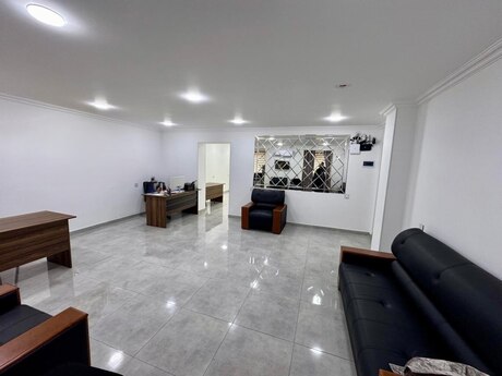 Obyekt - Elmlər Akademiyası m. - 45 m²