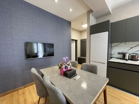 Elan №5758867 - Bakı, İnşaatçılar m., 2 otaqlı, 55 m², 8/18 mərtəbə