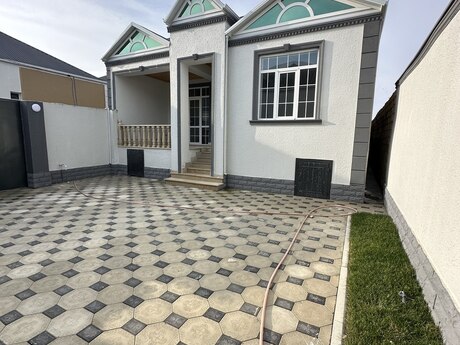 4 otaqlı həyət evi/bağ evi - Məmmədli q. - 130 m²