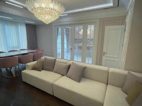 4 otaqlı mənzil, 186 m², Nəsimi: 790 000 ₼ 2