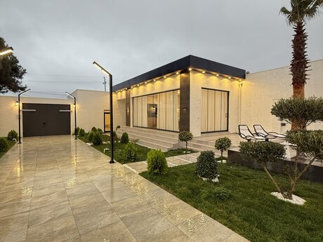 5 otaqlı həyət evi/bağ evi - Mərdəkan q. - 230 m²