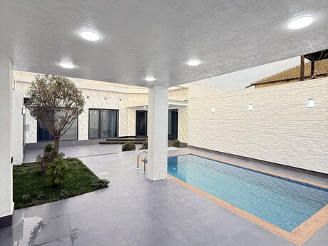 4 otaqlı həyət evi/bağ evi - Şüvəlan q. - 140 m²
