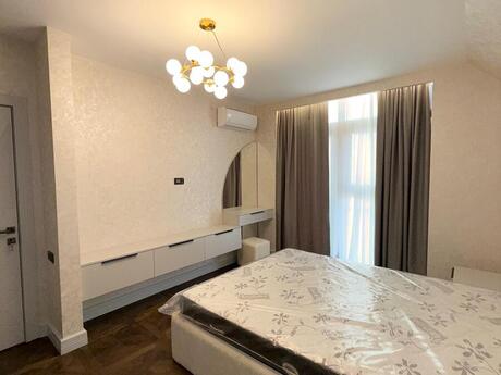 4-комн. дом/дача - пос. Sea Breeze - 275 м²