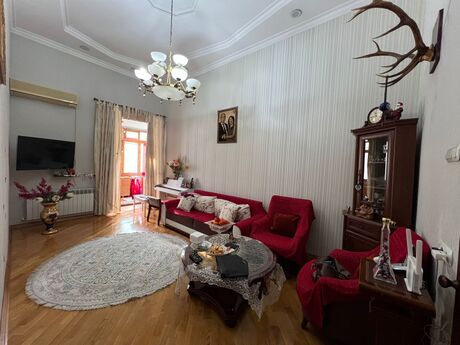 3 otaqlı köhnə tikili - Sahil m. - 86 m²